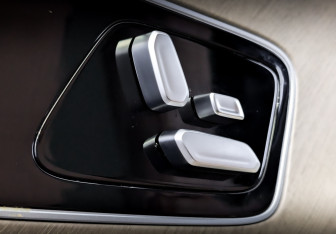 Подержанный автомобиль Jaecoo J8 2024 года (20 фото)