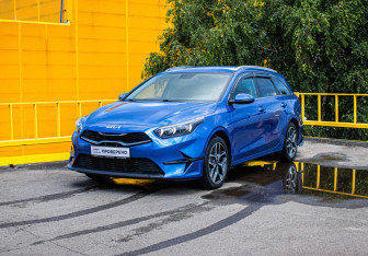 Подержанный автомобиль Kia Ceed Wagon 2021 года (1 фото)