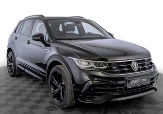 Подержанный автомобиль Volkswagen Tiguan 2021 года (3 фото)