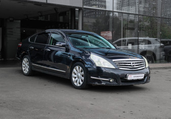 Подержанный автомобиль Nissan Teana 2008 года (3 фото)