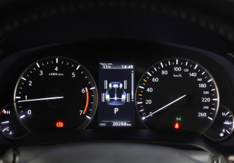 Подержанный автомобиль Lexus RX 2021 года (13 фото)