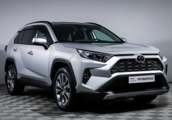 Подержанный автомобиль Toyota RAV4 2019 года (3 фото)