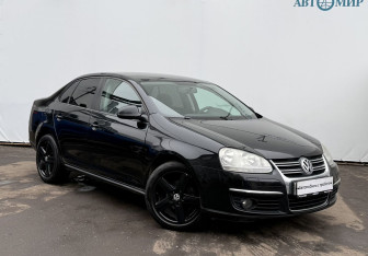 Подержанный автомобиль Volkswagen Jetta Sedan 2009 года (3 фото)