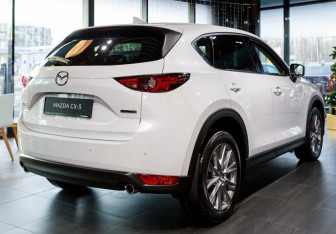 Новый Mazda CX-5 2025 (4 фото)