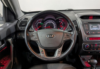Подержанный автомобиль Kia Sorento 2020 года (25 фото)