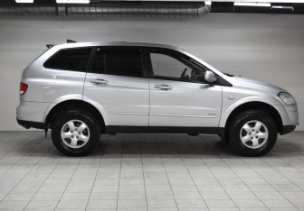 Подержанный автомобиль SsangYong Kyron 2014 года (4 фото)