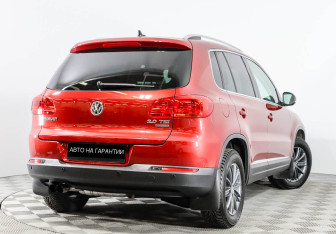 Подержанный автомобиль Volkswagen Tiguan 2013 года (3 фото)