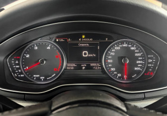 Подержанный автомобиль Audi A5 Coupe 2016 года (13 фото)