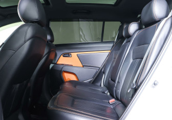 Подержанный автомобиль Kia Sportage 2012 года (20 фото)