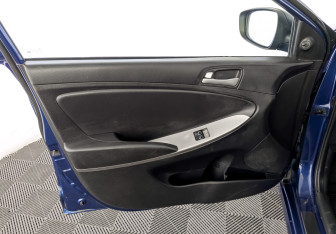 Подержанный автомобиль Hyundai Solaris Sedan 2016 года (19 фото)