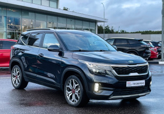 Подержанный автомобиль Kia Seltos 2020 года (3 фото)