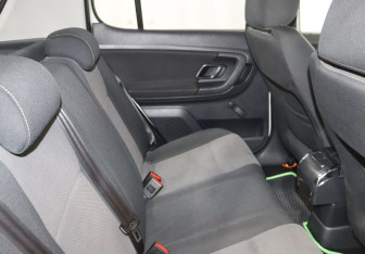 Подержанный автомобиль Skoda Fabia Hatchback 2011 года (19 фото)