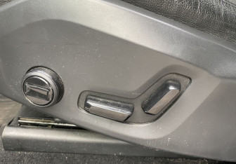 Подержанный автомобиль Volvo XC60 2021 года (17 фото)