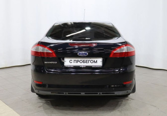 Подержанный автомобиль Ford Mondeo Sedan 2009 года (5 фото)
