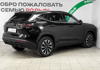 Подержанный автомобиль Jetour Dashing 2026 года (4 фото)