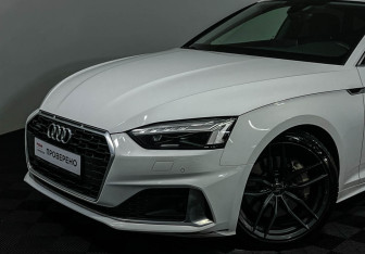 Подержанный автомобиль Audi A5 Liftback 2021 года (16 фото)
