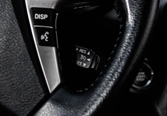 Подержанный автомобиль Toyota Highlander 2012 года (17 фото)