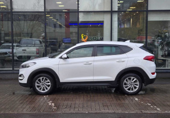 Подержанный автомобиль Hyundai Tucson 2017 года (5 фото)