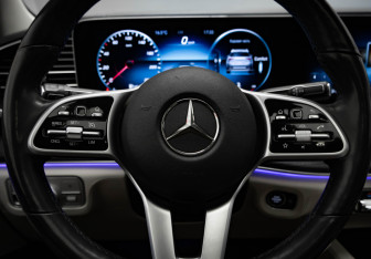 Подержанный автомобиль Mercedes-Benz GLE 2019 года (10 фото)