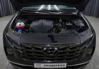 Подержанный автомобиль Hyundai Tucson 2022 года (9 фото)