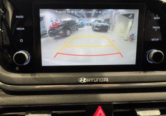 Подержанный автомобиль Hyundai Sonata 2020 года (17 фото)