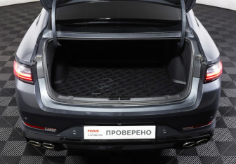 Подержанный автомобиль Geely Preface 2024 года (10 фото)