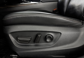 Подержанный автомобиль Toyota Camry Sedan 2019 года (26 фото)