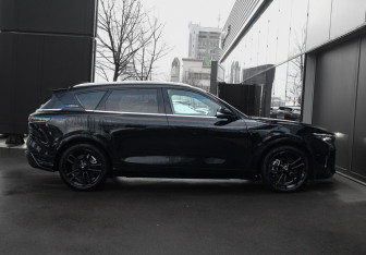 Подержанный автомобиль Voyah Free 2023 года (4 фото)