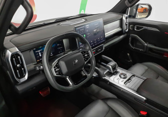 Подержанный автомобиль Jetour T2 2024 года (7 фото)