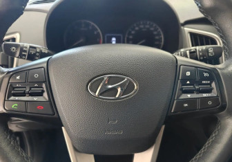 Подержанный автомобиль Hyundai Creta 2021 года (12 фото)