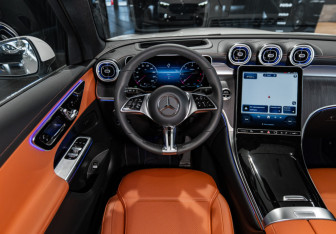 Новый Mercedes-Benz GLC Coupe 2025 (14 фото)