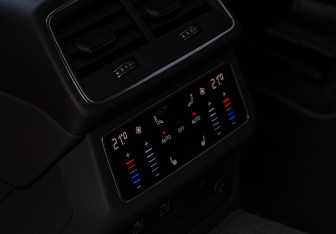 Подержанный автомобиль Audi A7 2020 года (21 фото)