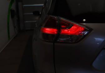 Подержанный автомобиль Nissan X-Trail 2017 года (25 фото)