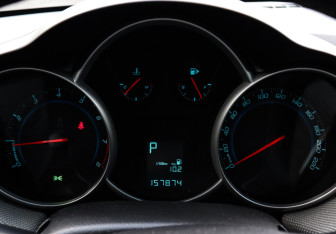 Подержанный автомобиль Chevrolet Cruze Sedan 2013 года (9 фото)