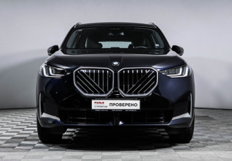 Подержанный автомобиль BMW X3 2025 года (2 фото)