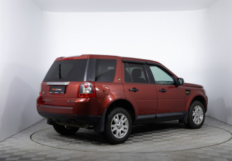 Подержанный автомобиль Land Rover Freelander 2007 года (5 фото)