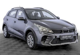 Подержанный автомобиль Kia Rio Hatchback 2021 года (3 фото)