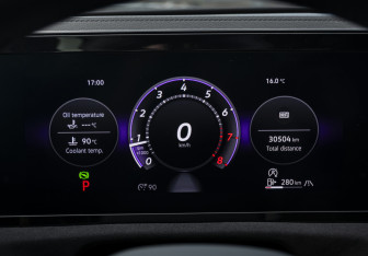 Подержанный автомобиль Volkswagen Tiguan 2024 года (11 фото)