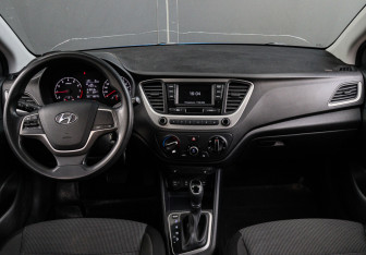 Подержанный автомобиль Hyundai Solaris Sedan 2017 года (9 фото)