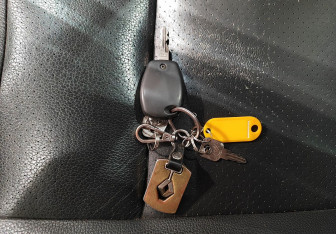 Подержанный автомобиль Renault Duster 2014 года (16 фото)