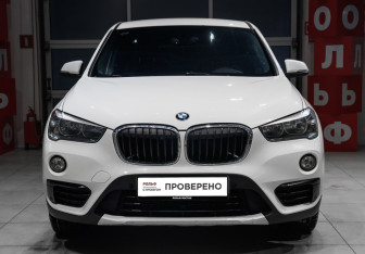 Подержанный автомобиль BMW X1 2016 года (2 фото)