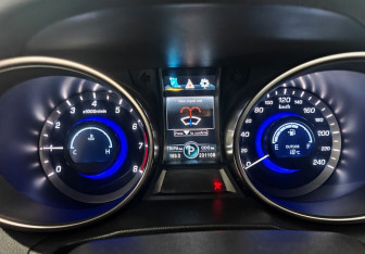 Подержанный автомобиль Changan CS75 2019 года (13 фото)