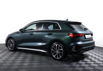 Подержанный автомобиль Audi A3 Hatchback 2021 года (7 фото)