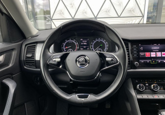 Подержанный автомобиль Skoda Kodiaq 2020 года (14 фото)