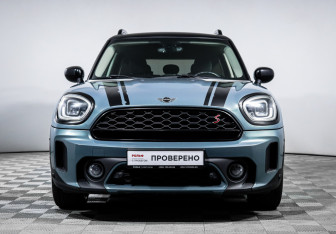 Подержанный автомобиль MINI Countryman 2021 года (2 фото)