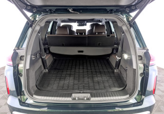 Подержанный автомобиль Exeed VX 2024 года (10 фото)