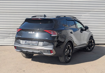 Подержанный автомобиль Kia Sportage 2023 года (5 фото)