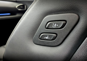 Подержанный автомобиль Hyundai Santa Fe 2022 года (27 фото)