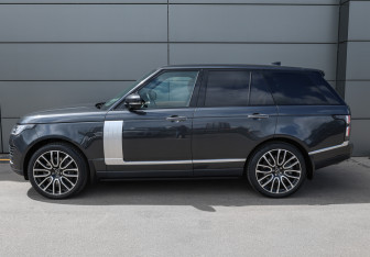 Подержанный автомобиль Land Rover Range Rover 2019 года (7 фото)