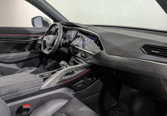 Подержанный автомобиль Geely Tugella 2023 года (13 фото)